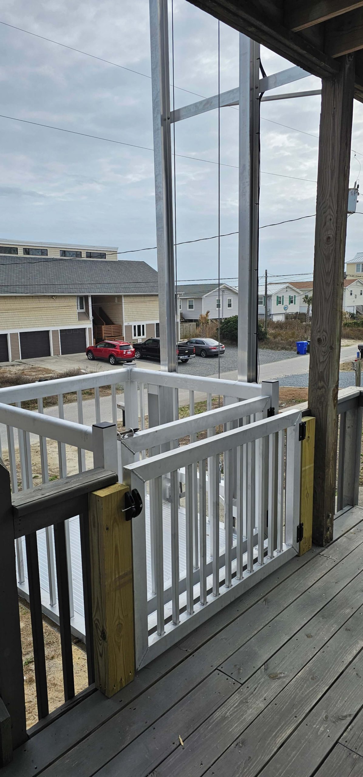 outdoor residential lift