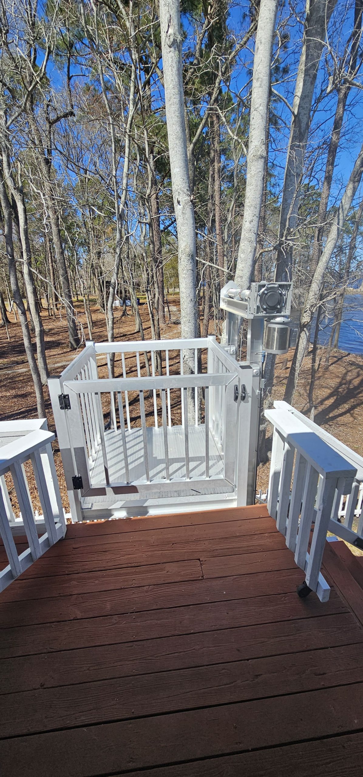 outdoor residential lift