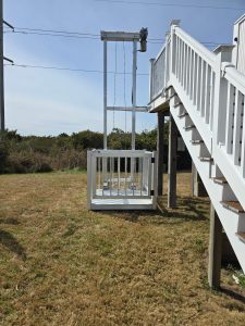 outdoor residential lift